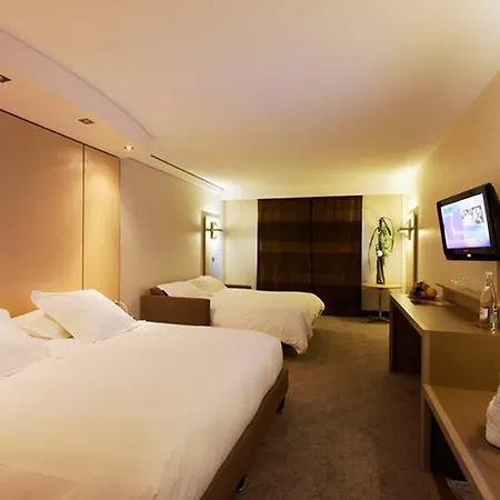 Metropole & Отель 4*