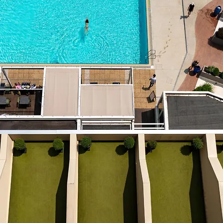 Отель Metropole & 4*