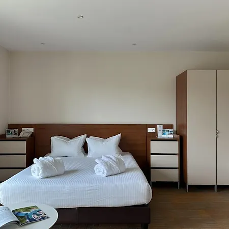 Hotel Métropole 4*