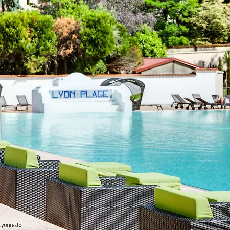 Metropole & Hotel