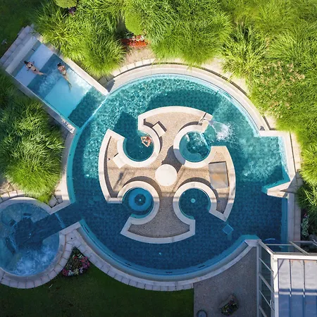 Métropole 4*