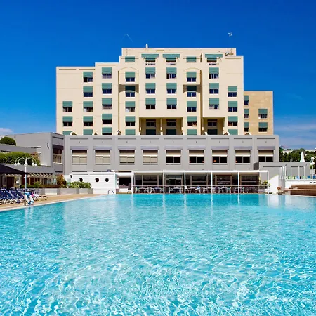 Hotel Metropole & Lyon