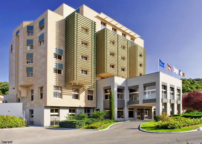 Hotel Metropole & 4*