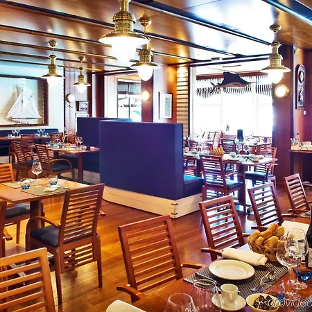 Metropole Hotel 4*