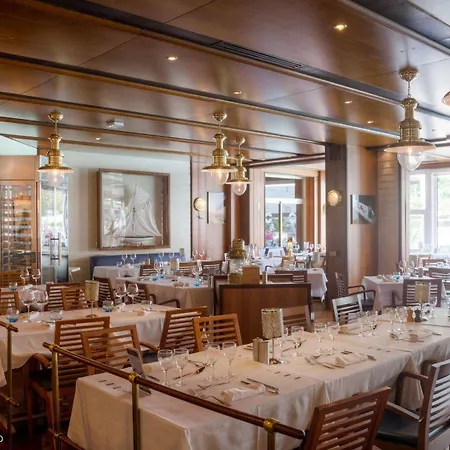 Hotel Metropole